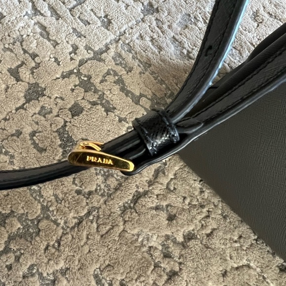 Authentic Prada Saffiano Two Tone Leather Tote - Picture 8 of 15